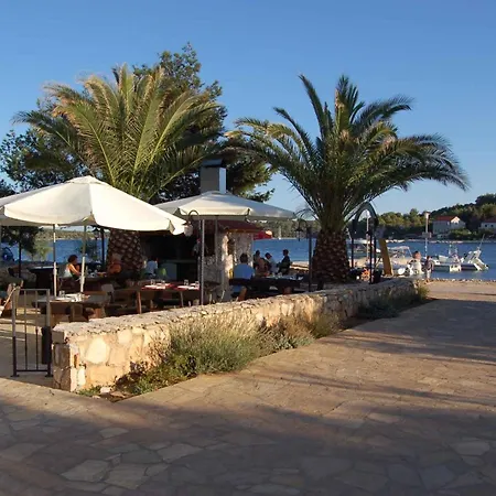 Апартаменты In - Insel Dugi Otok 7751