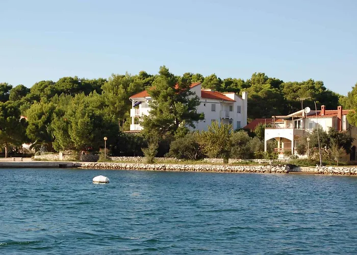 Апартаменты In - Insel Dugi Otok 7751 *